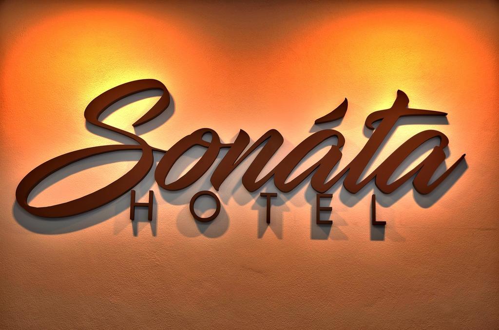 Hotel Sonata Градец-над-Моравицей Экстерьер фото
